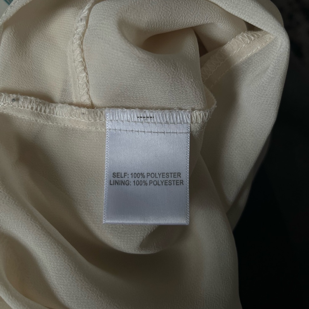 Rose + Olive Sleeveless Graphic Floral Asymmetrical Women's Top in Cream M - Picture 5 of 11